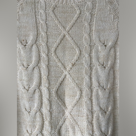 Cream cable knit sweater. Size L fits like a medium. - Picture 2 of 6